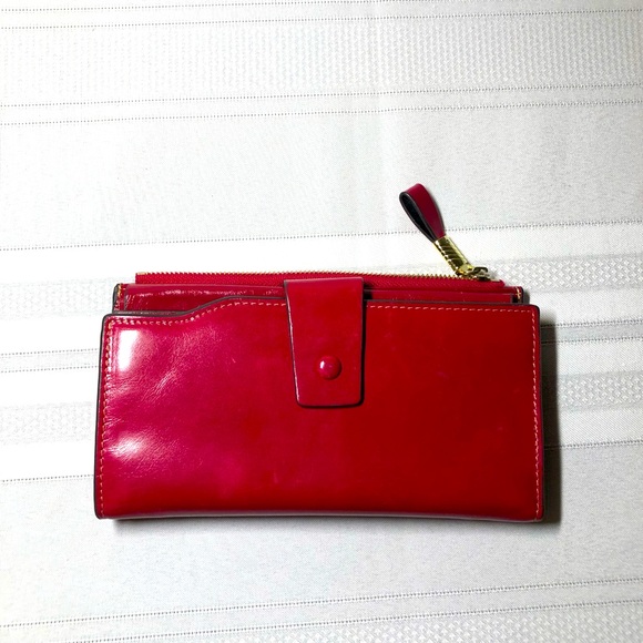 Handbags - Leather wallet. Vibrant pink or fuchsia. Lots of card slots. Change purse.